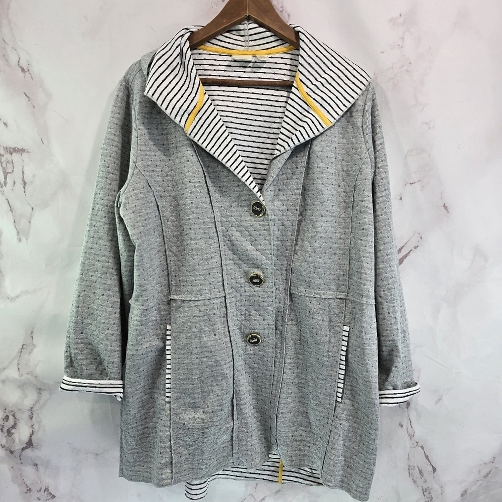 Chicos Jacket Womens XL 3 Gray Hooded Textured Knit Quilted Unstructured Striped